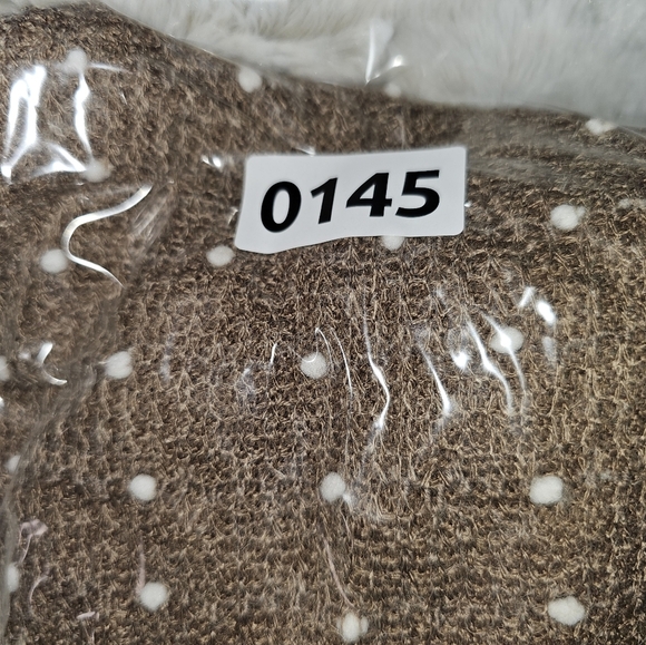 Perch by Blu Pepper Lightweight Sweater with tiny pompom texture with buttons 2x - Picture 12 of 12